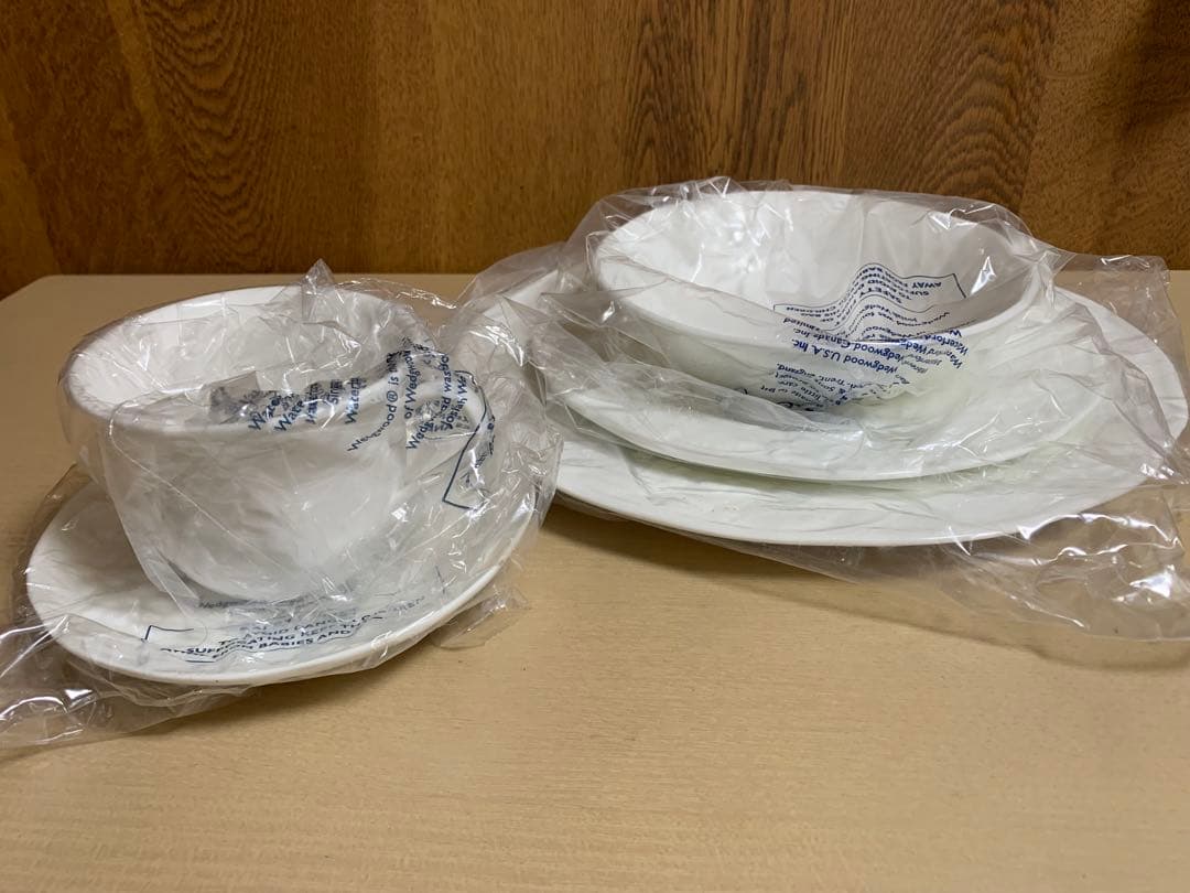 【完全未使用品】 黒壺  / ストロベリー＆バイン 食器セット