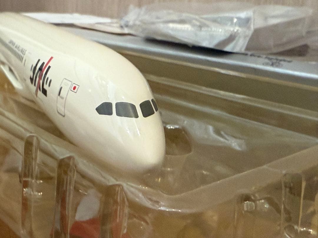 S*!様 貴重！幻のアーク塗装 JAL日本航空 B787-8 1/200