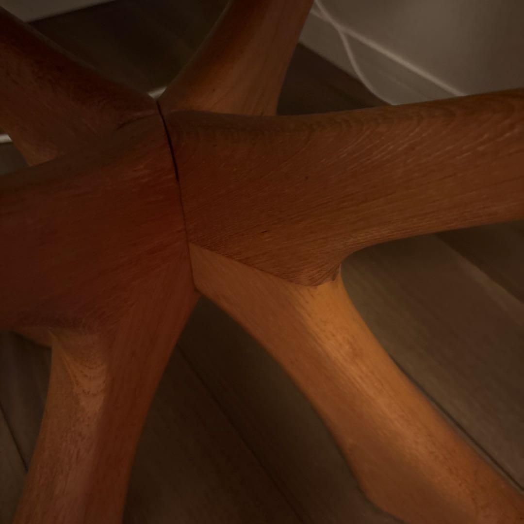 Illum Wikkelso 北欧デンマーク家具　ガラステーブル/楕円形❣️