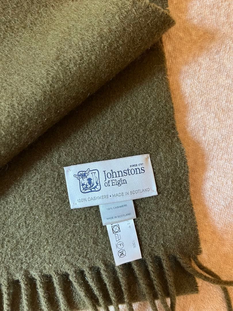 Johnstons of Elgin 100%カシミヤマフラー オリーブグリーン