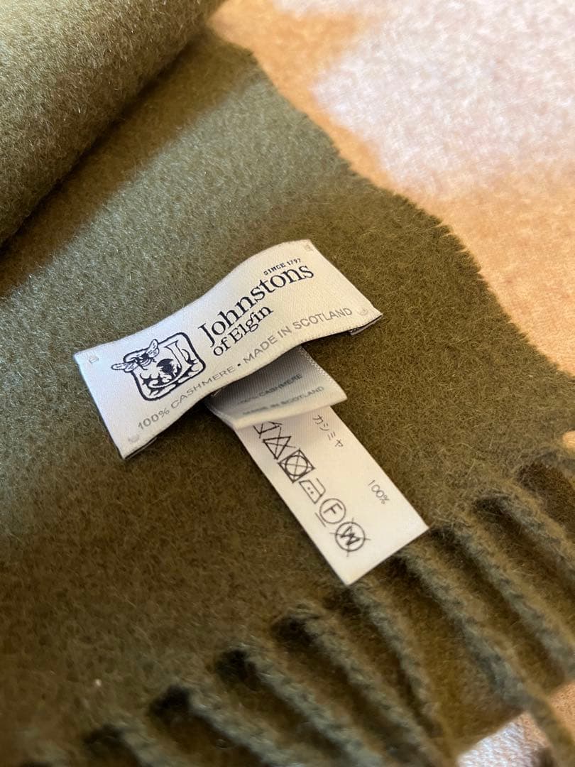 Johnstons of Elgin 100%カシミヤマフラー オリーブグリーン