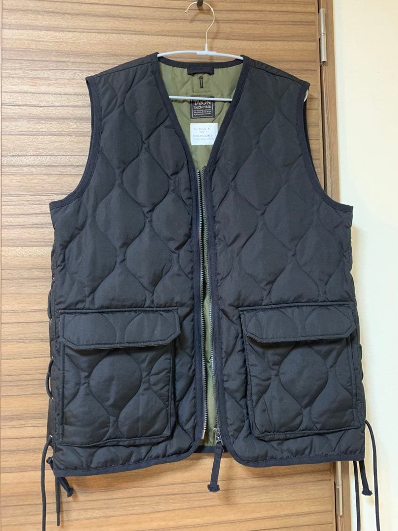 TAION タイオン　体温 Vネックレースアップダウンベスト　ブラック　黒　L
