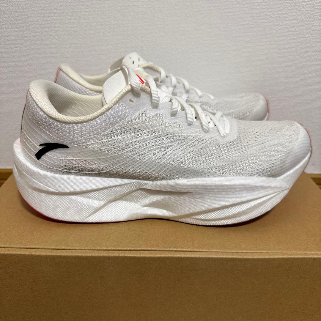 Anta 安踏ランニングシューズ c202 6代 26.5cm相当