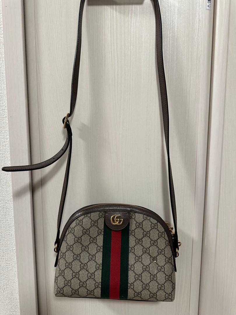 Gucci GGキャンバス アーチ型ショルダーバッグ