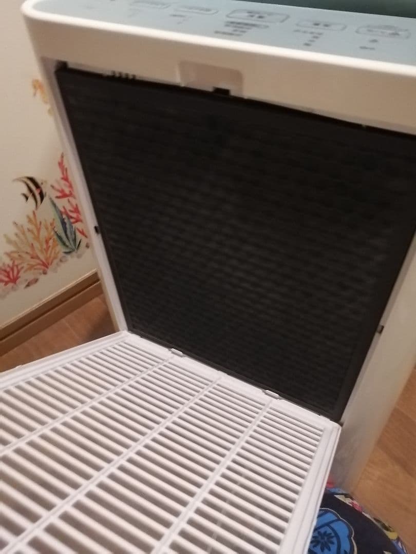 SHARP CV-DF100-W 空気清浄除湿機　2015年製　除湿機　衣類乾燥