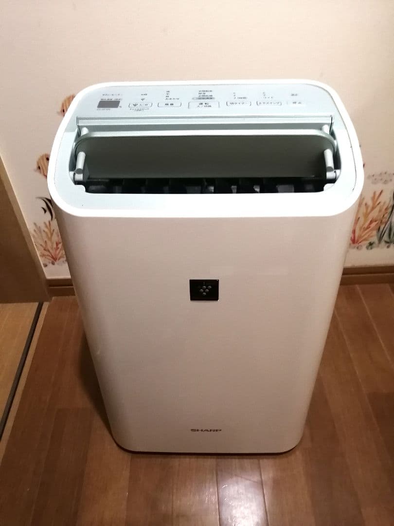 SHARP CV-DF100-W 空気清浄除湿機　2015年製　除湿機　衣類乾燥