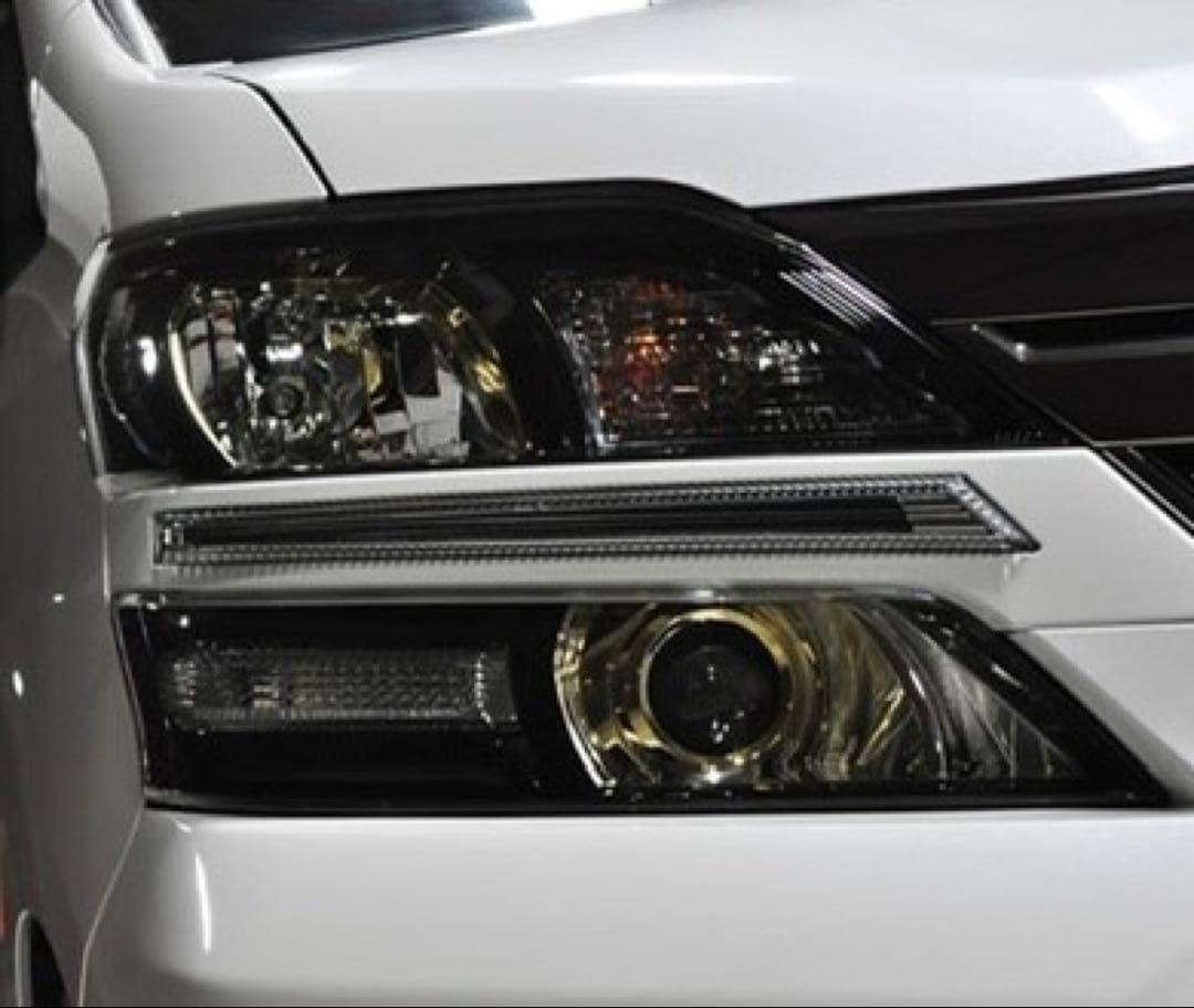 20系 ヴェルファイア 後期用 LED EYEデイライトガーニッシュＶ2クローム