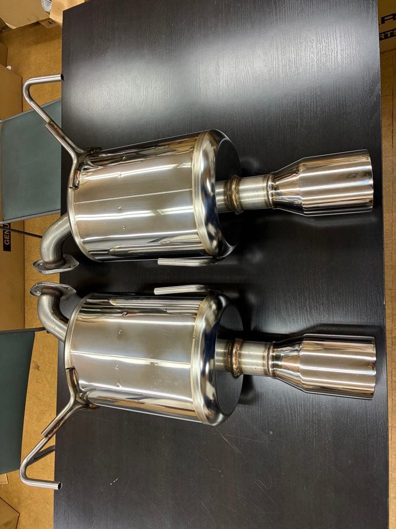 STIパフォーマンスマフラー(スバルVNレヴォーグ用)