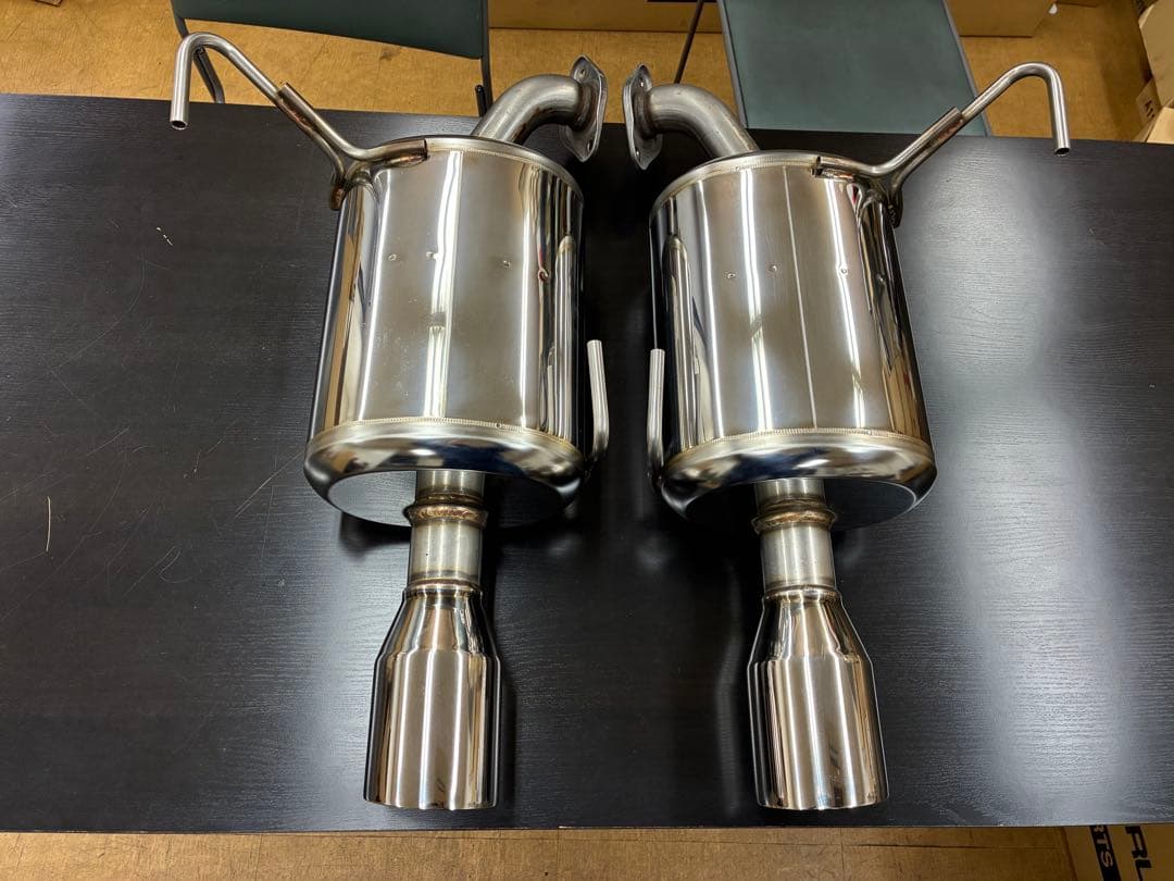 STIパフォーマンスマフラー(スバルVNレヴォーグ用)