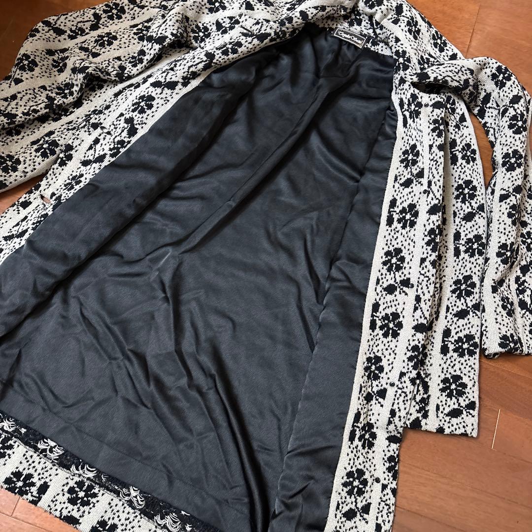 斎藤都世子 さいとうとよこ　マフラー付き　厚手　ニット　コート