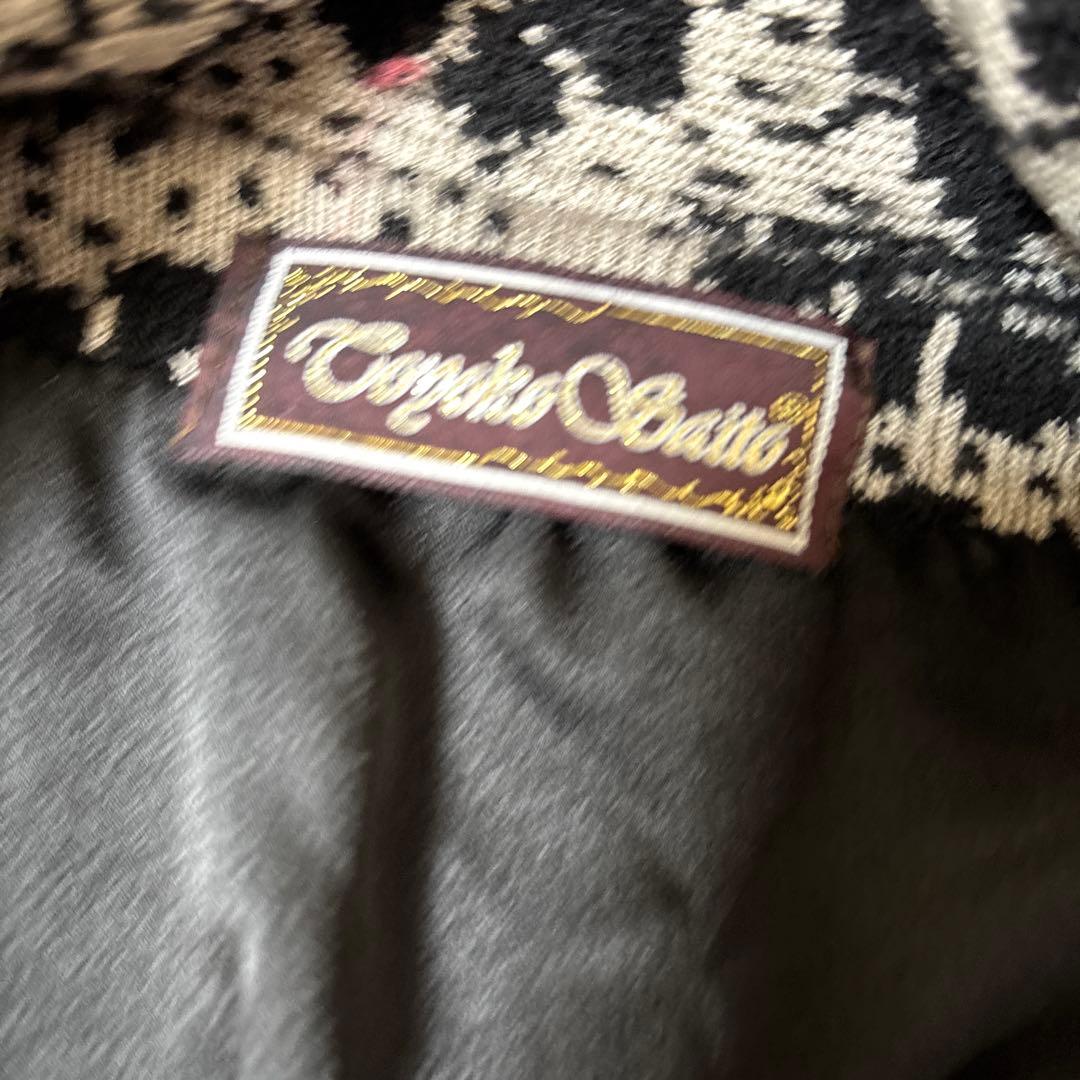 斎藤都世子 さいとうとよこ　マフラー付き　厚手　ニット　コート