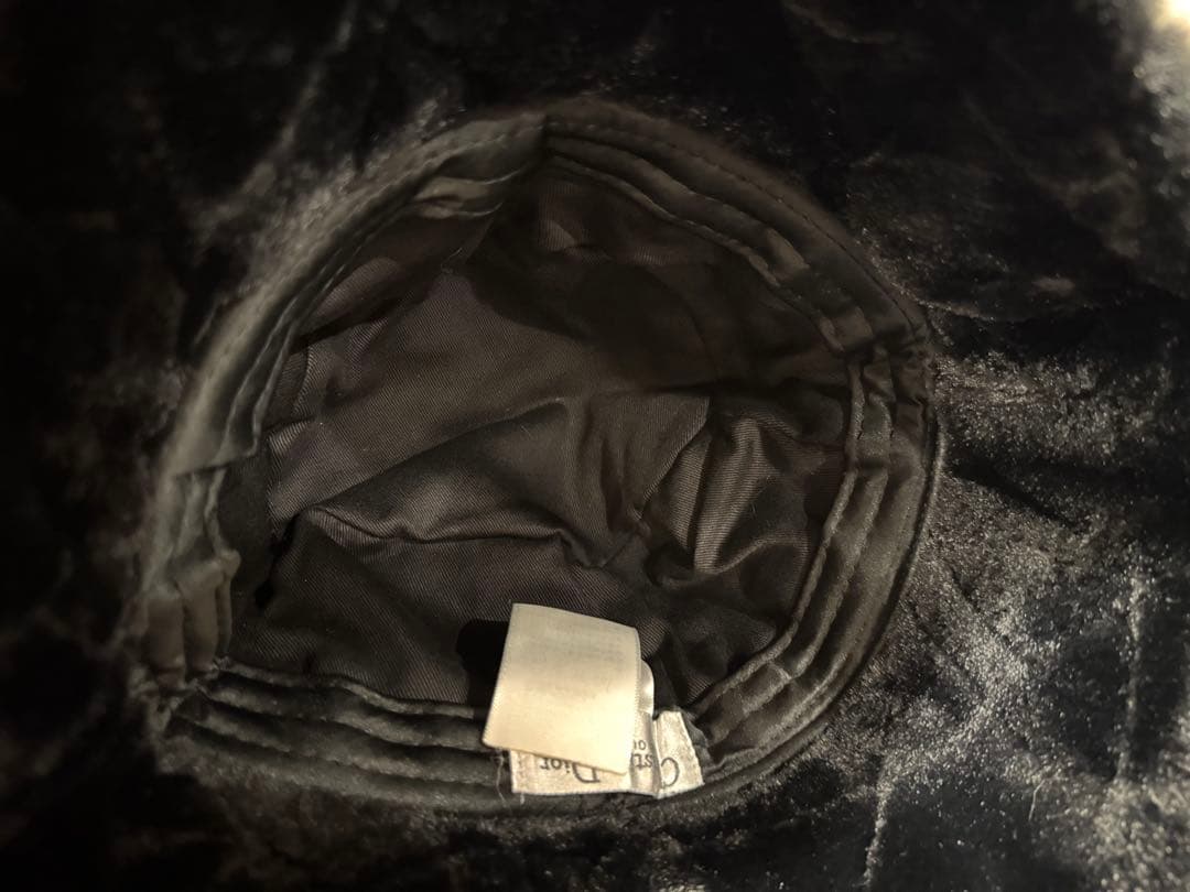 Diorディオール セレクトショップ ファーバケットハット ブラック黒