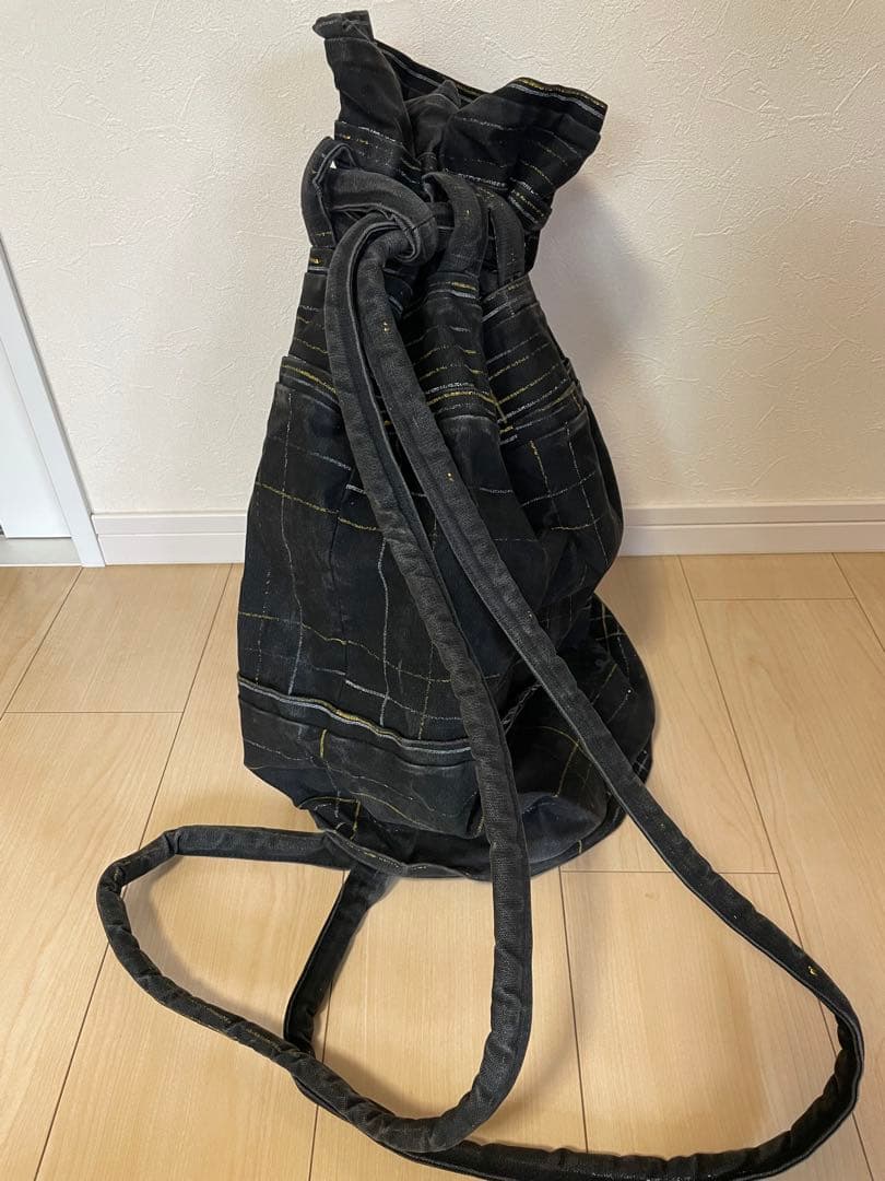 ドローストリングバッグ