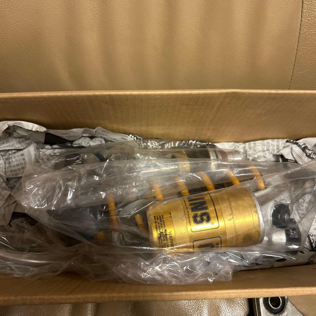 オーリンズリアサスペンション　330mm cb系