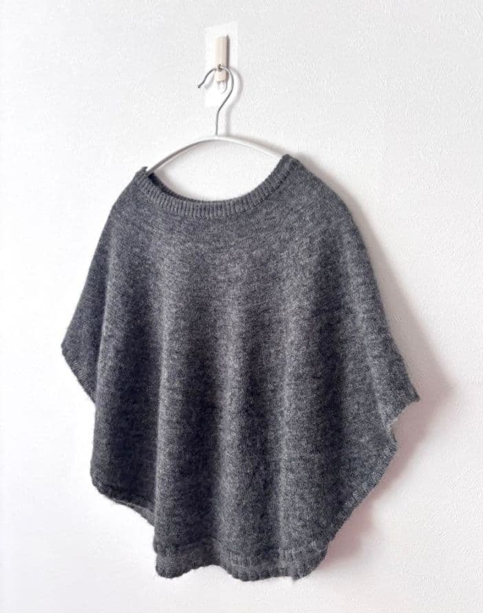 中川政七商店　重ね着するポンチョケープ　アルパカ　ウール　ニットベスト