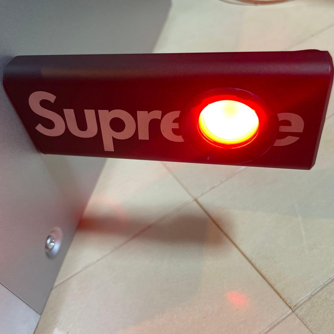 NEBO SLIM+1200 ヘッドランプ　シュプリーム　supreme