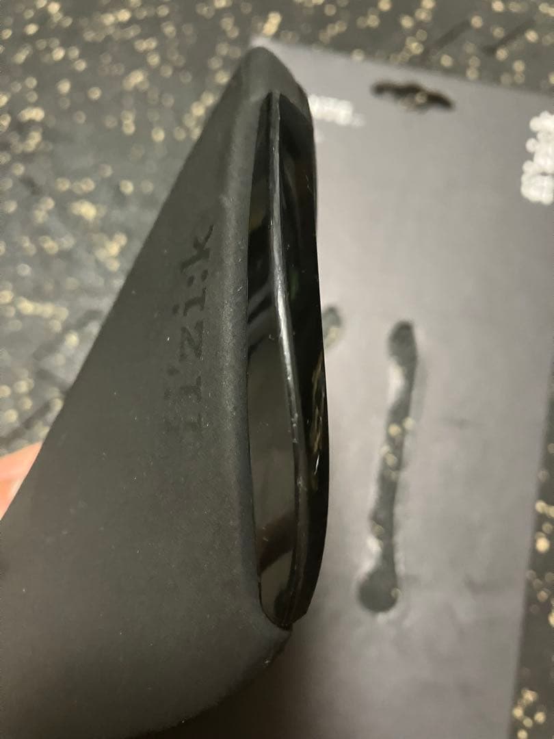 fizik アリアンテ ALIANTE R1サドル ブレイデッドカーボン