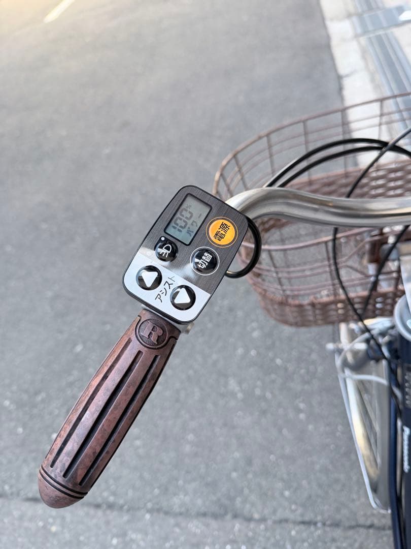 大阪府　Panasonic 電動アシスト自転車 ネイビー　26インチ