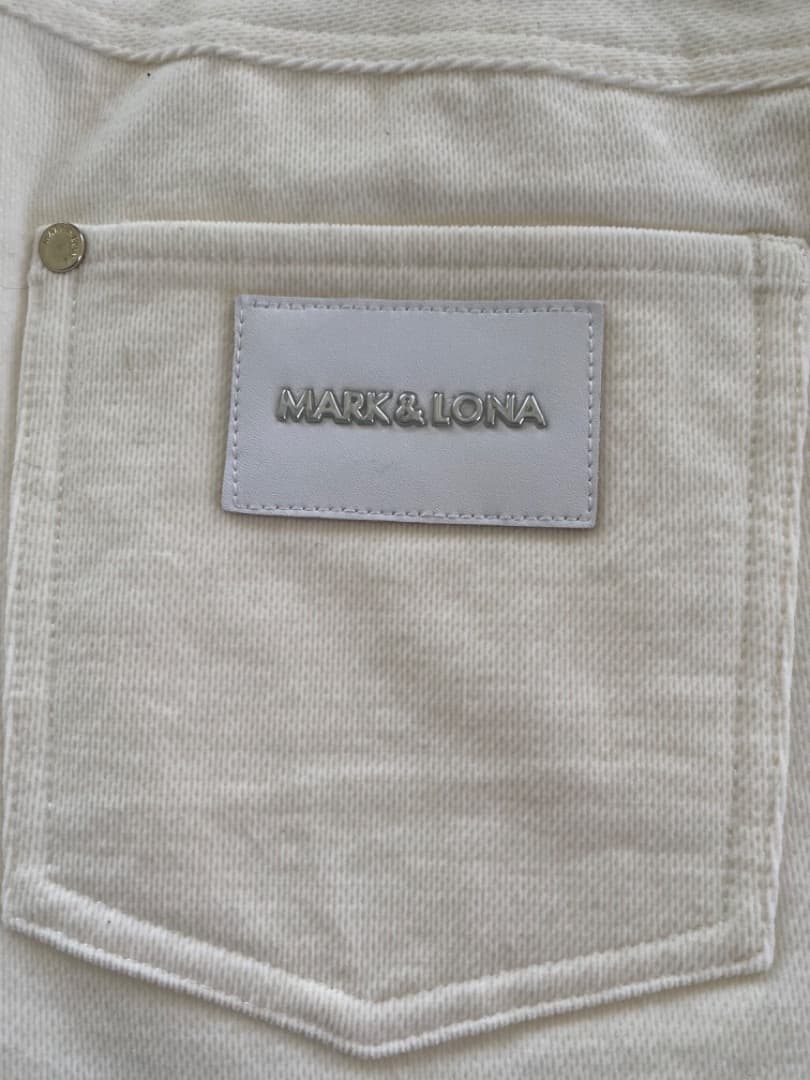 MARK&LONA ミニスカート（白）