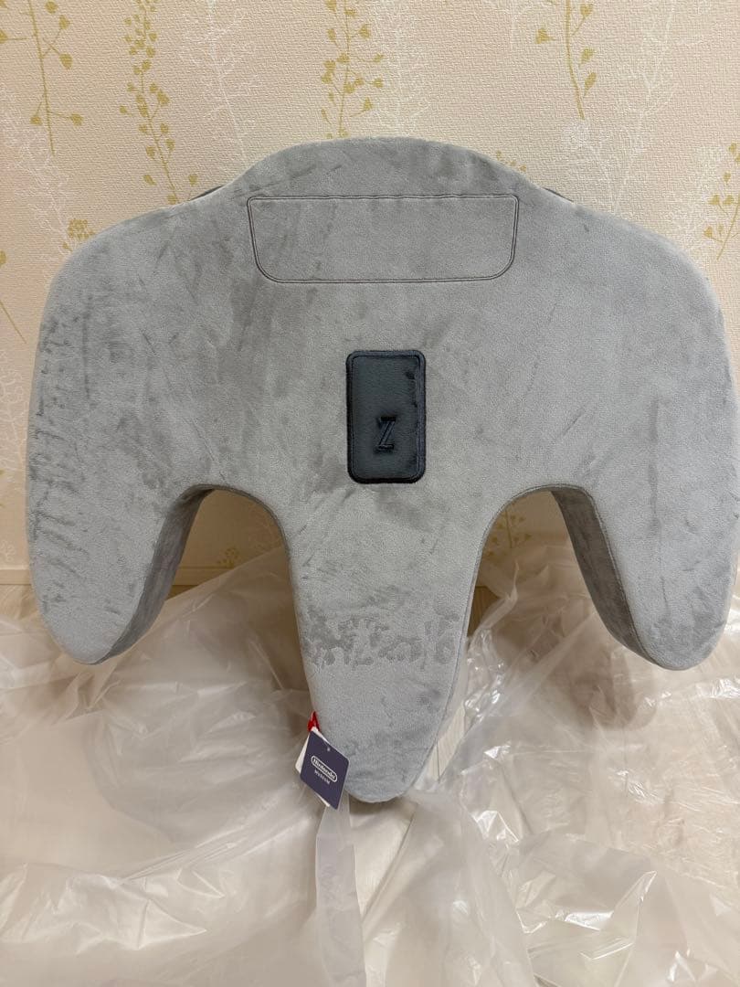 ニンテンドーミュージアム　ゲームコントローラー型クッション 4個セット