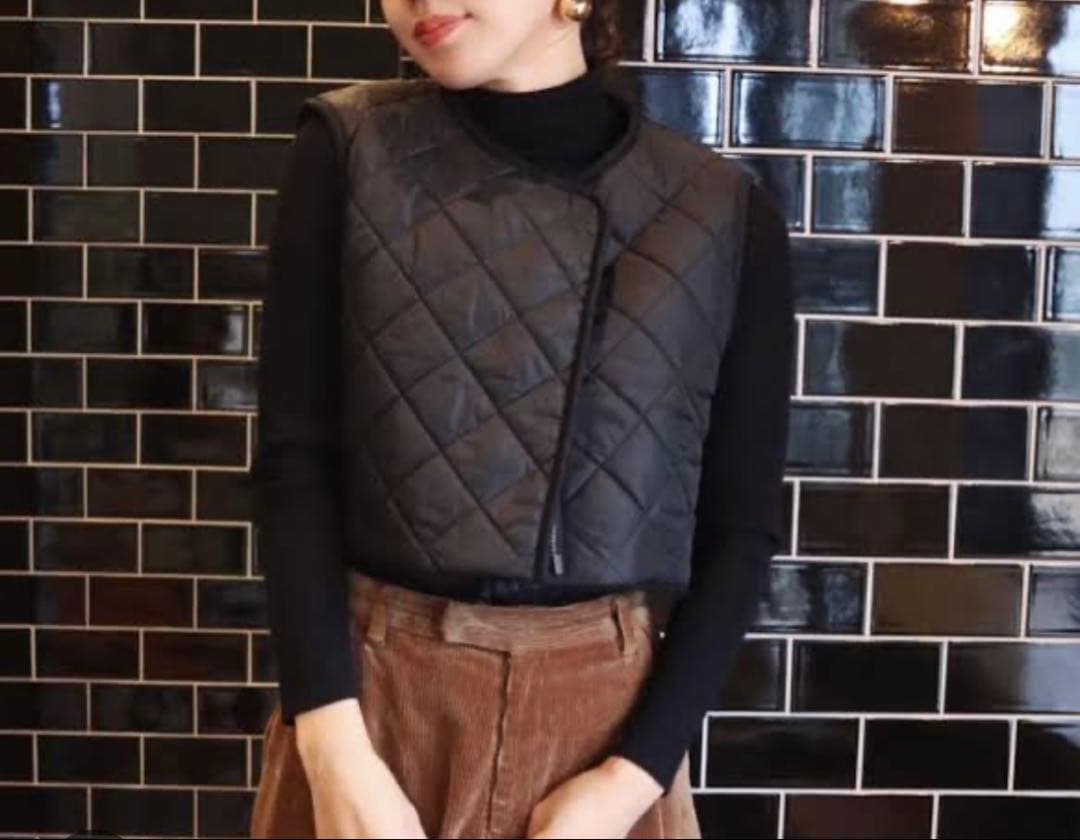 新品未使用epa リバーシブルショートベスト