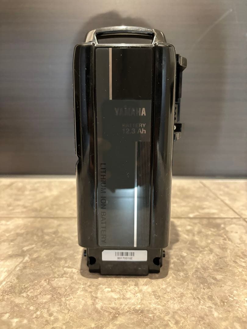 YAMAHA(ヤマハ)リチウムイオンバッテリー12.3Ah Black(極美品)