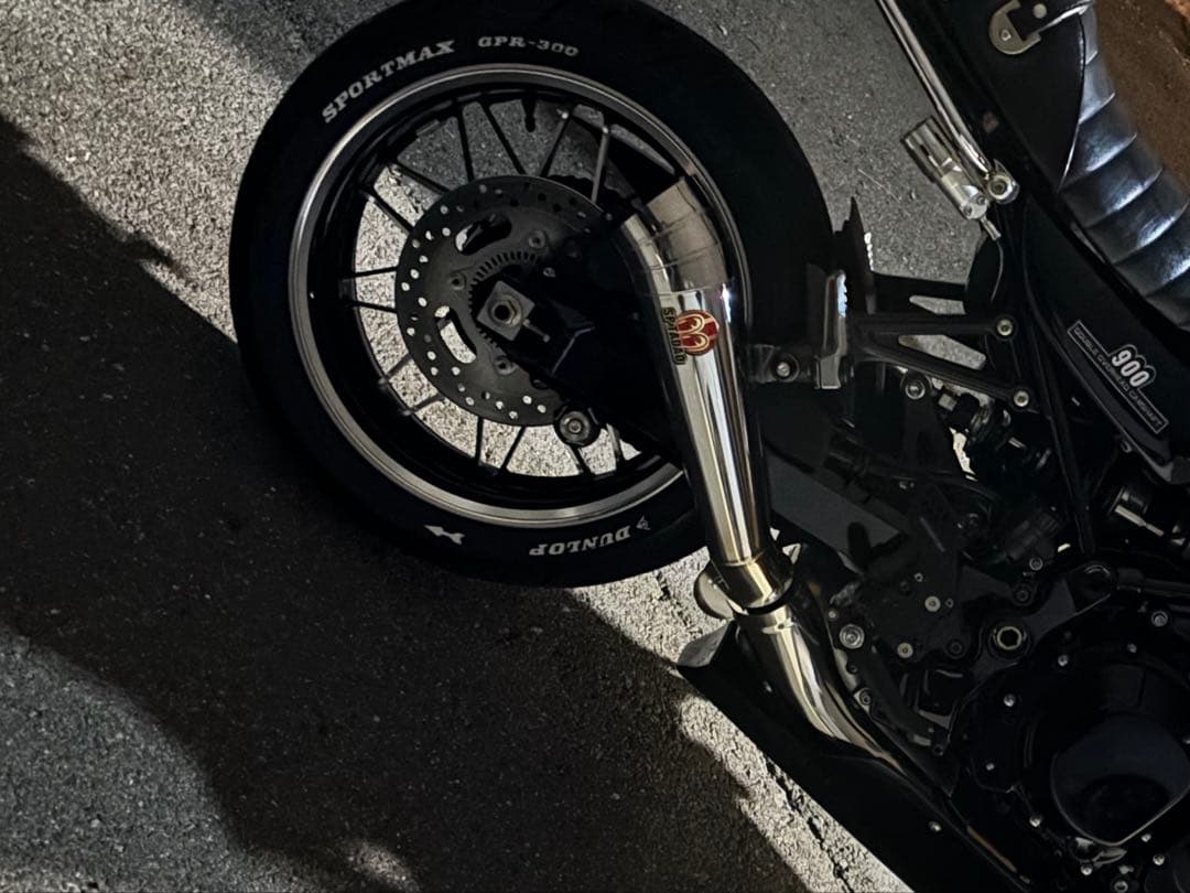 SP忠男 スリップオン　z900rs 2BL 本日限りの4万円‼︎