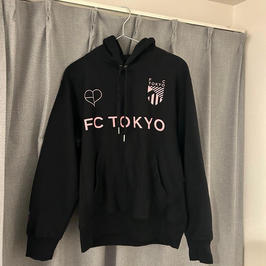 FC東京×BLACKPINK ロゴ　フーディ　ブラック Mサイズ