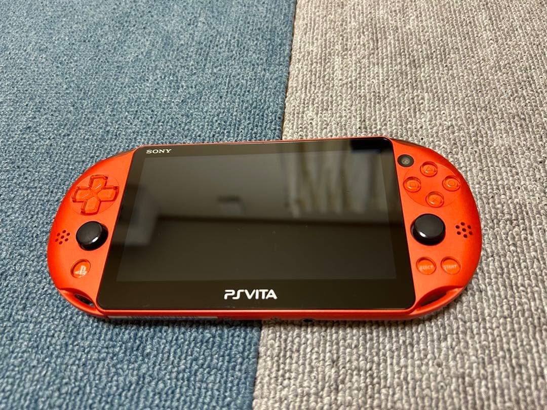 【完品・ケース・マイクラセット】PSVita PCH-2000メタリックレッド