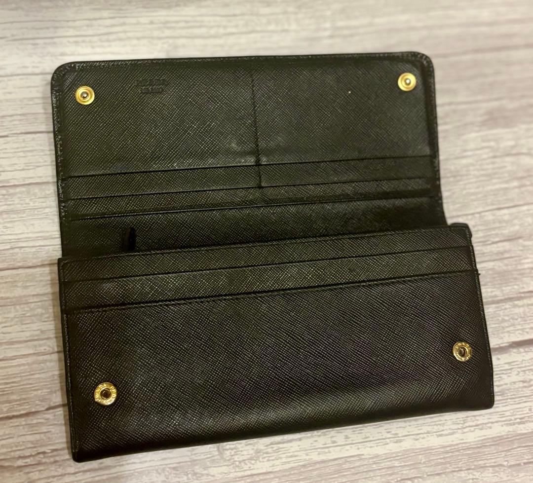 PRADA ブラック 長財布 リボン付き