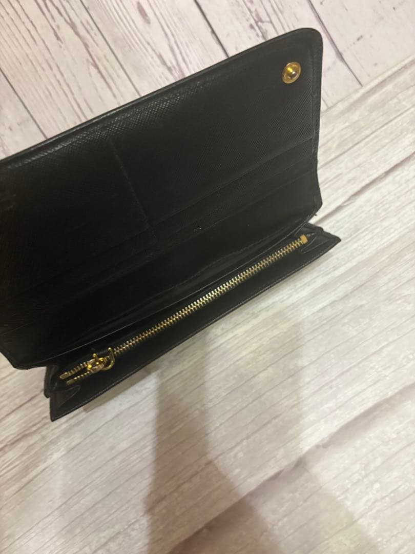 PRADA ブラック 長財布 リボン付き