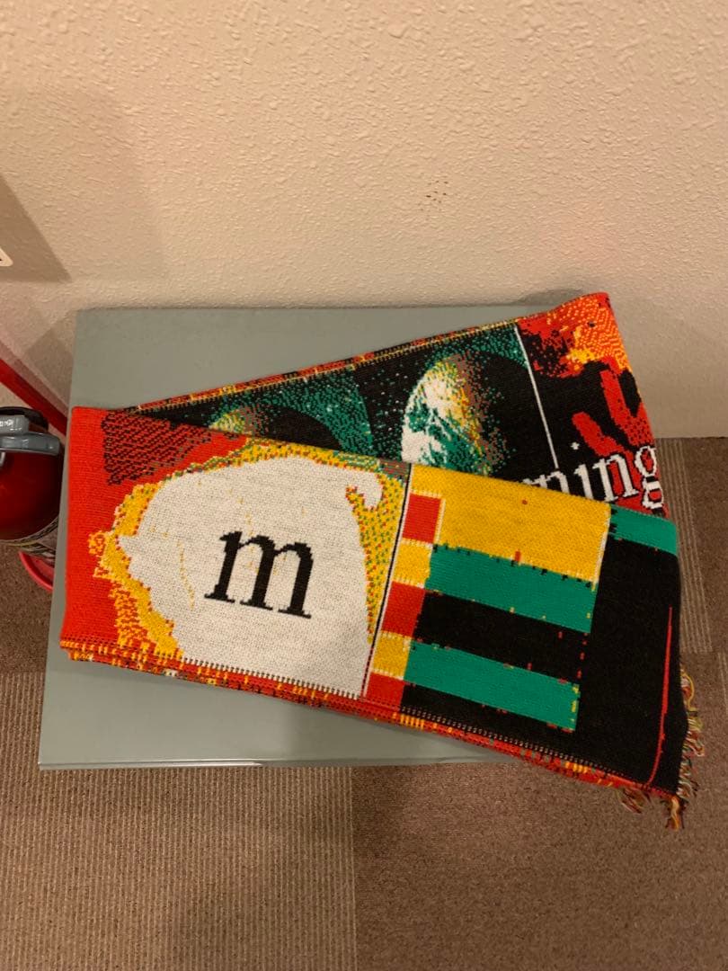 Montmartre New York モンマルトルニューヨーク　マフラー