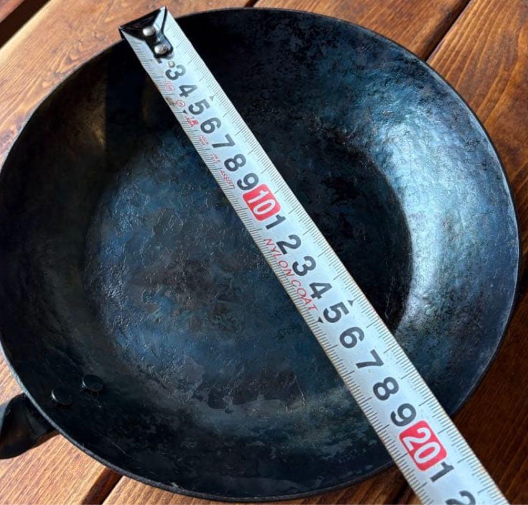 【millio】鍛造フライパン20cm、収納袋付き