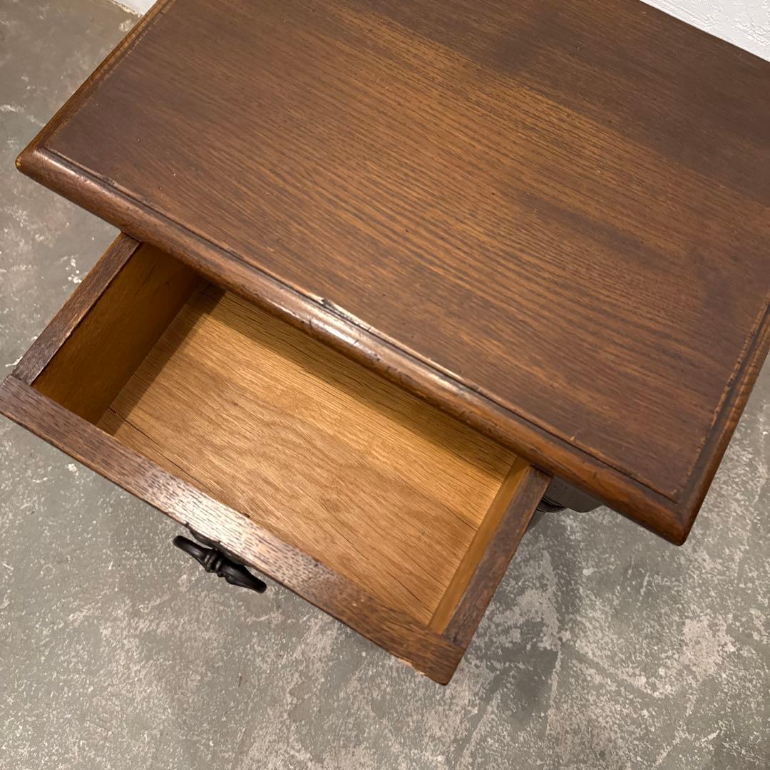 ヴィンテージ　ドロワーサイドテーブル　ベッドサイドテーブル