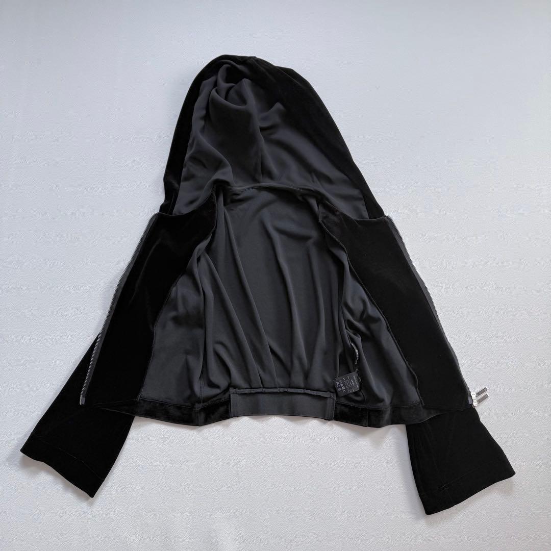 美品✨デイジーリンフォクシー　ロゴ入り　ベロアパーカー　フレアスリーブ　黒　38