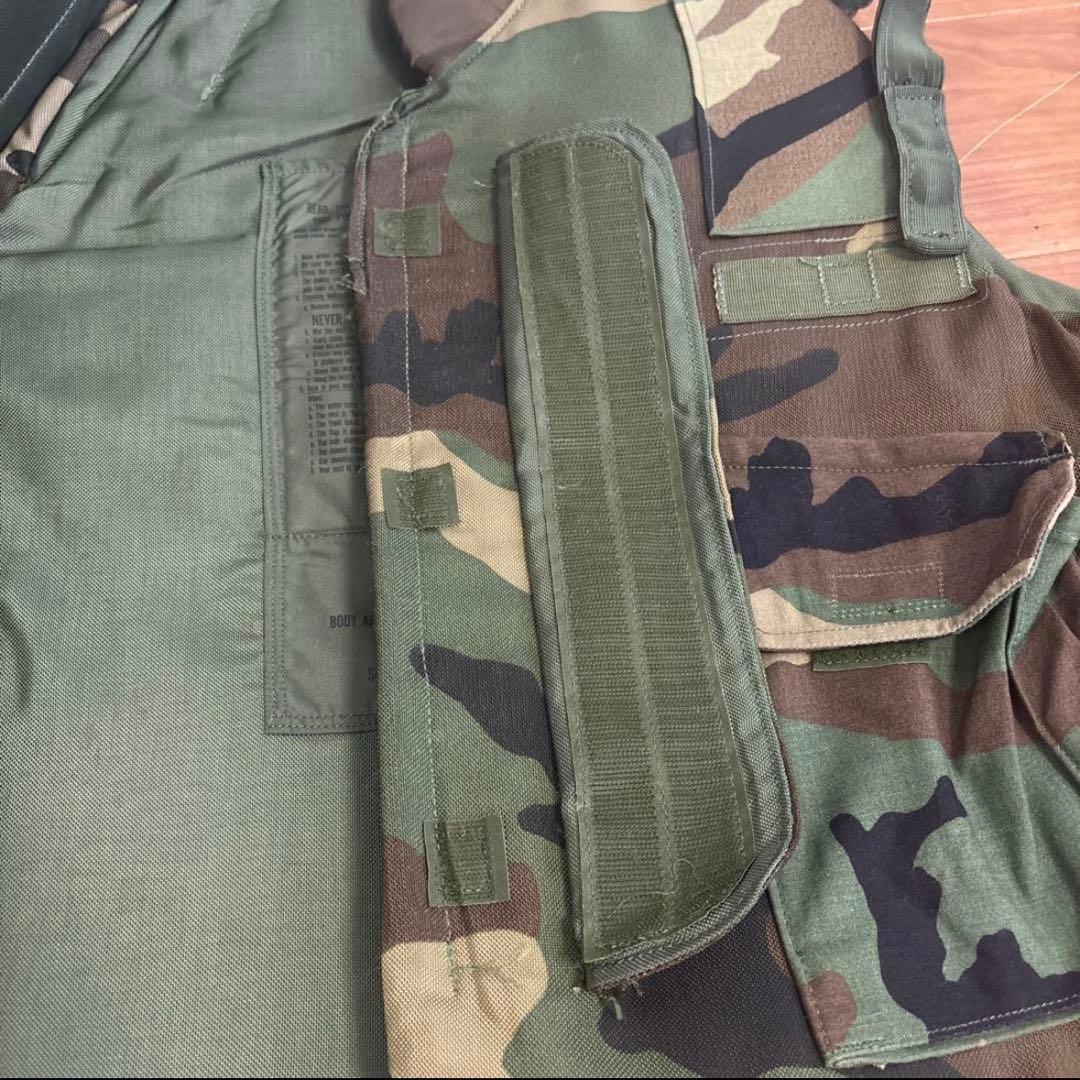 米軍　実物　PASGT BODY ARMOR サイズLARGE