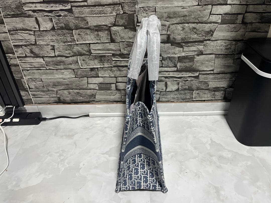 み*可様 ディオール　ブックトート　ミディアム