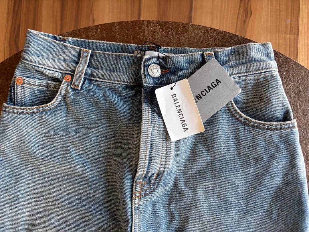 【美品】バレンシアガ ワイドデニム ミドル丈