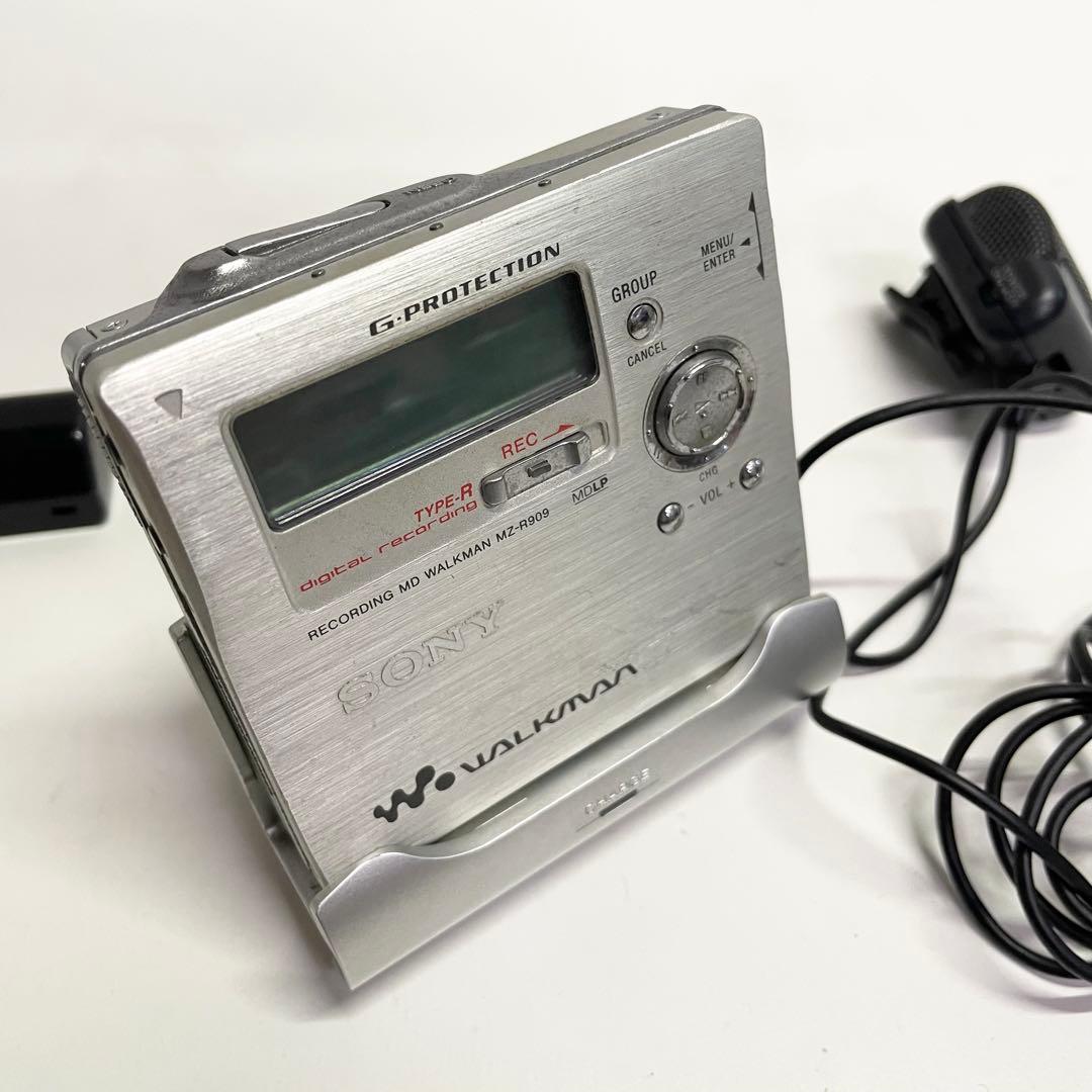 SONY ソニー　MDウォークマン　mz-r909 ポータブル