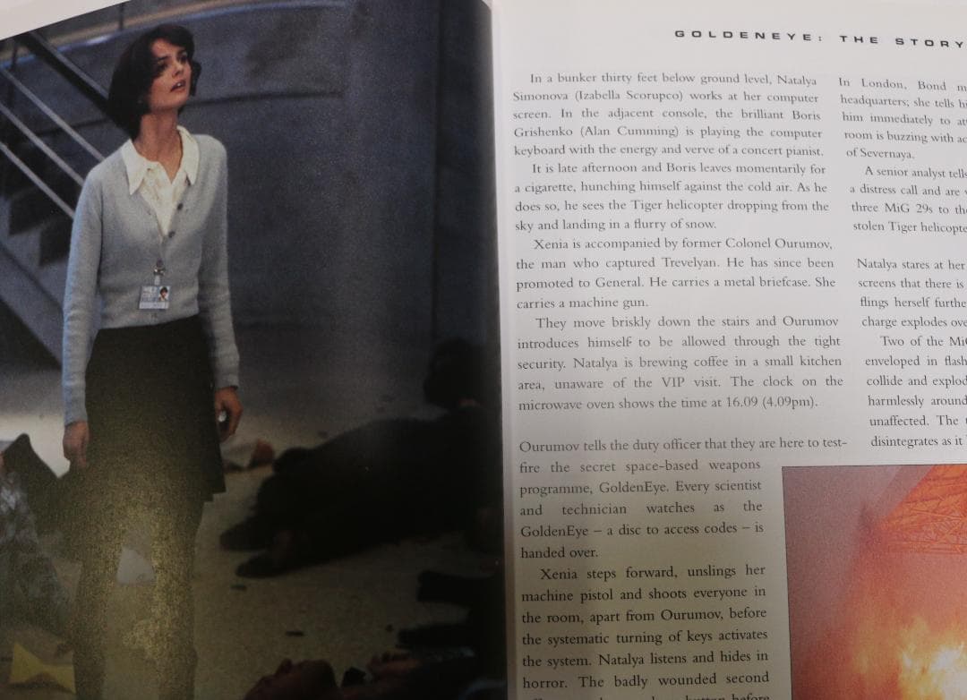 希少　洋書００７／ゴルデン・アイのメーキング本(ピアス・プロズナン版)　英語版