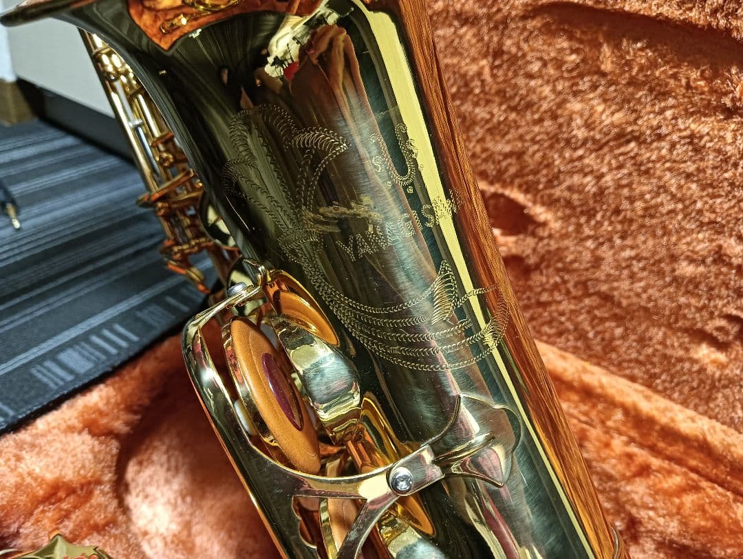 ヤナギサワ　アルトサックス