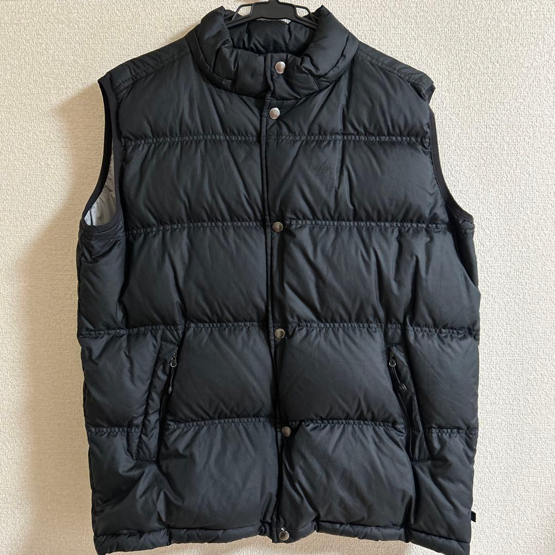STUSSY ブラック ダウンベスト M
