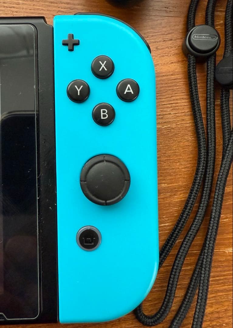 Nintendo Switch 赤/青 Joy-Con