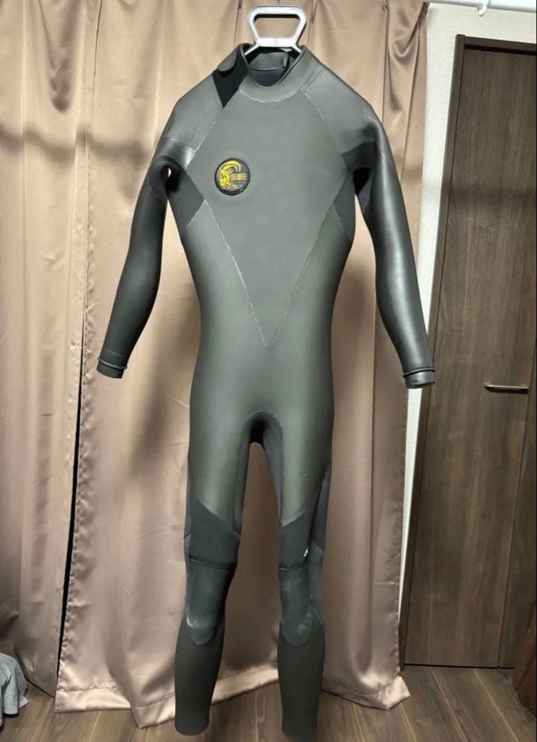 kirabo 美品 オニール 5✖️3 セミドライ ウェットスーツ