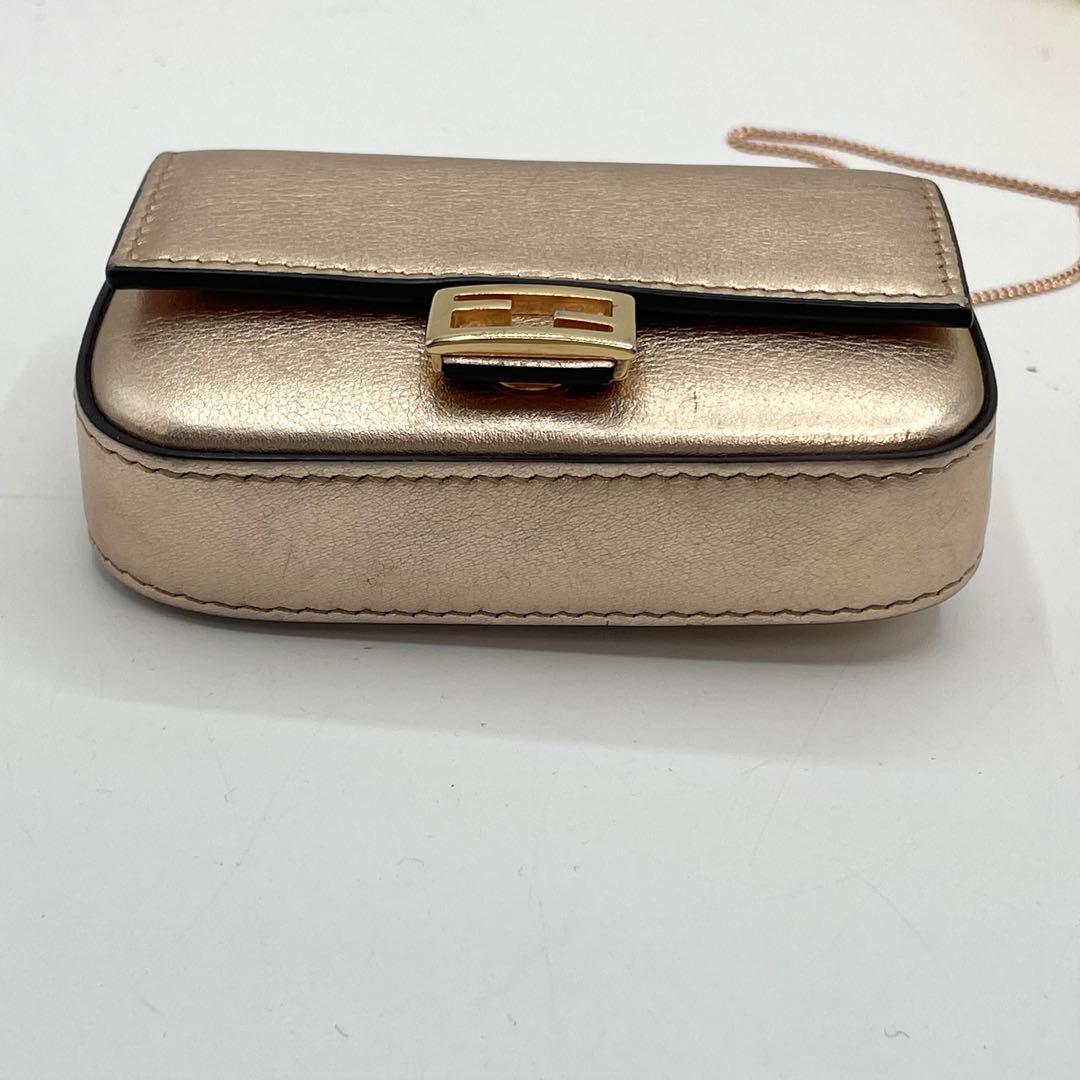 フェンディ　マンマバケット　チェーンショルダー　マイクロ　ミニ