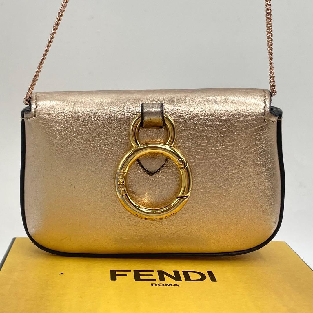 フェンディ　マンマバケット　チェーンショルダー　マイクロ　ミニ