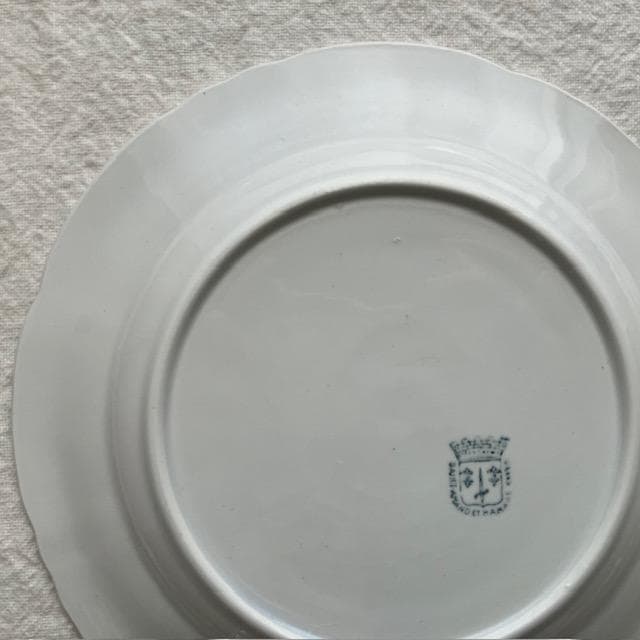 サンタマンレリーフプレート白皿サルグミンヌ雅姫カフェオレボウル花リムオクトゴナル