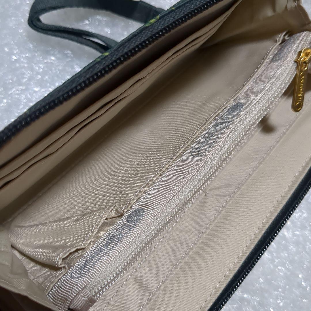 グリーン系統 ラウンドファスナー長財布 新品未使用 花柄 レスポートサック