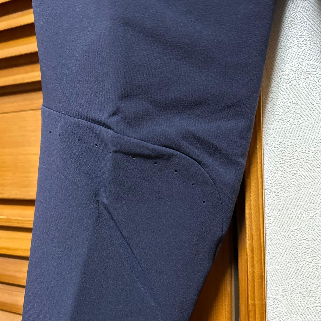 デサント裏ボアパンツ　ネイビー