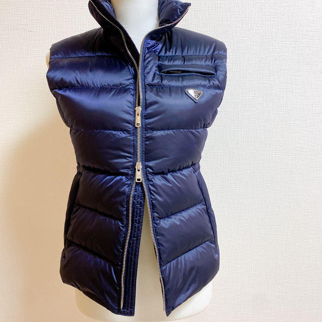 PRADA　プラダ　ダウンベスト　サイズ38